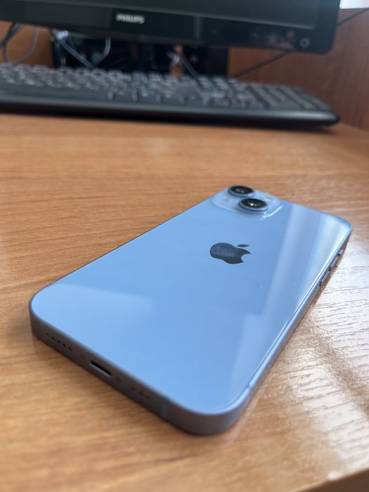 Айфон 14 от первого хозяйна