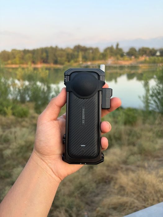 Камера Insta 360 x4