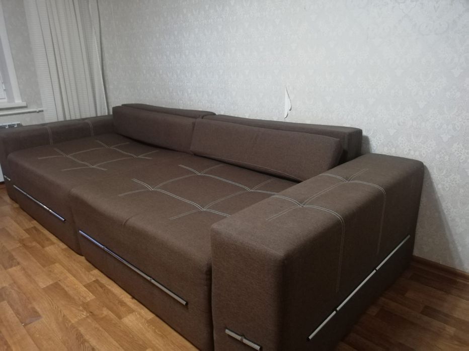 Продам диван большой