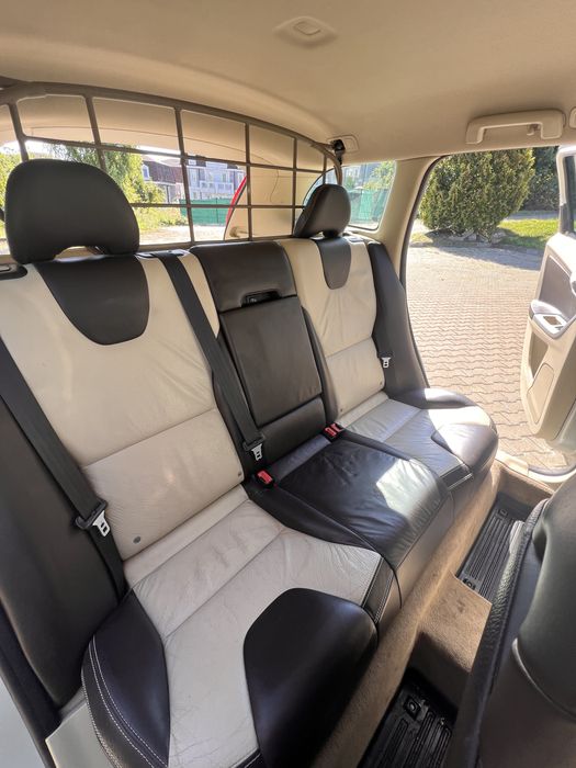 VOLVO XC60 2010 — imagine 5