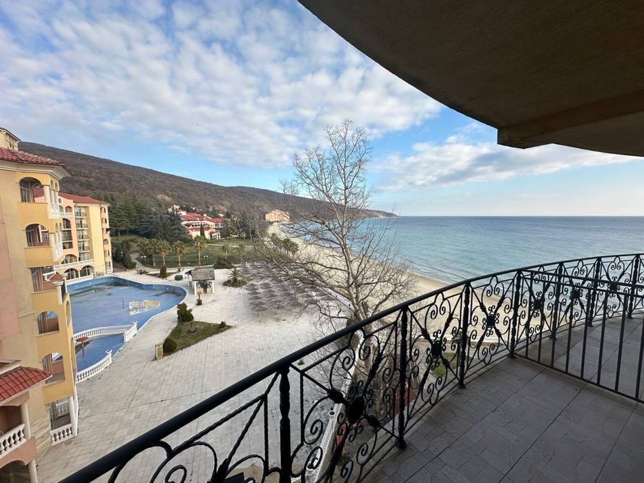 Продава се Тристаен апартамент в к.к. Елените - 119 кв.м за 820 €/кв.м - Снимка #7