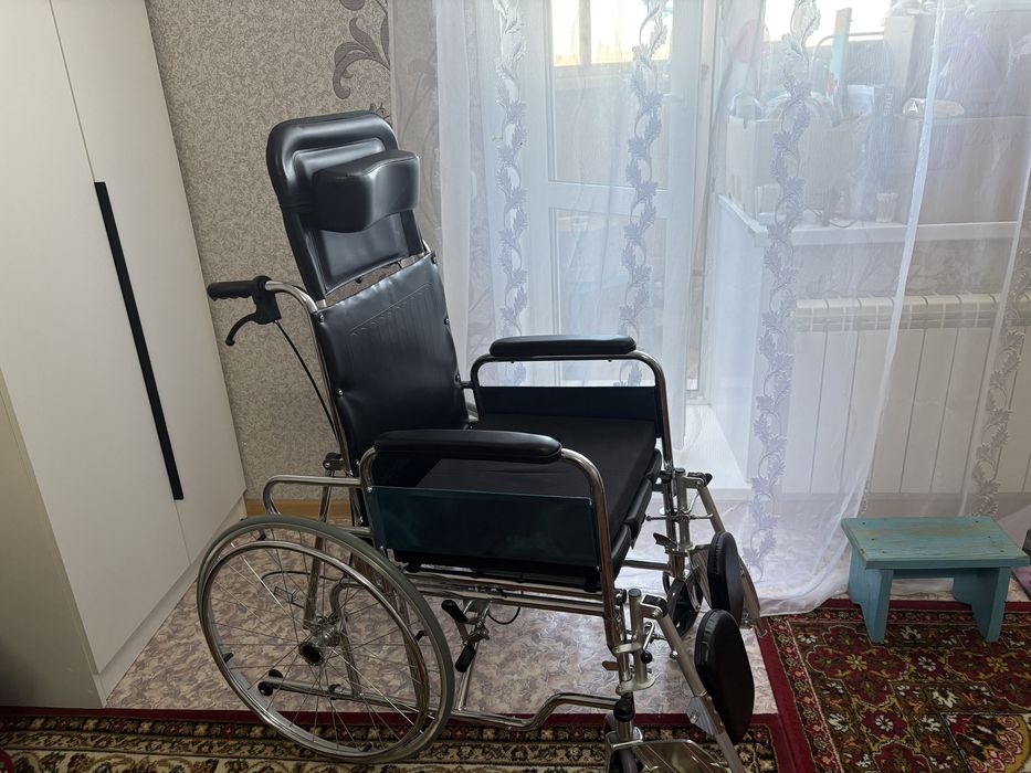 Инволидное кресло