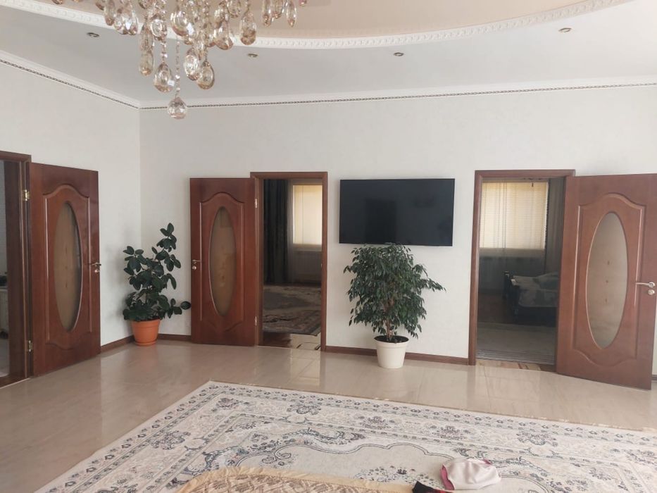 Продам двери б/у, в хорошем состоянии