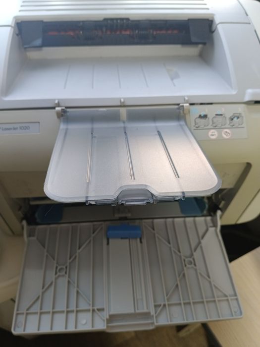 Принтер hp lazer jet 1020