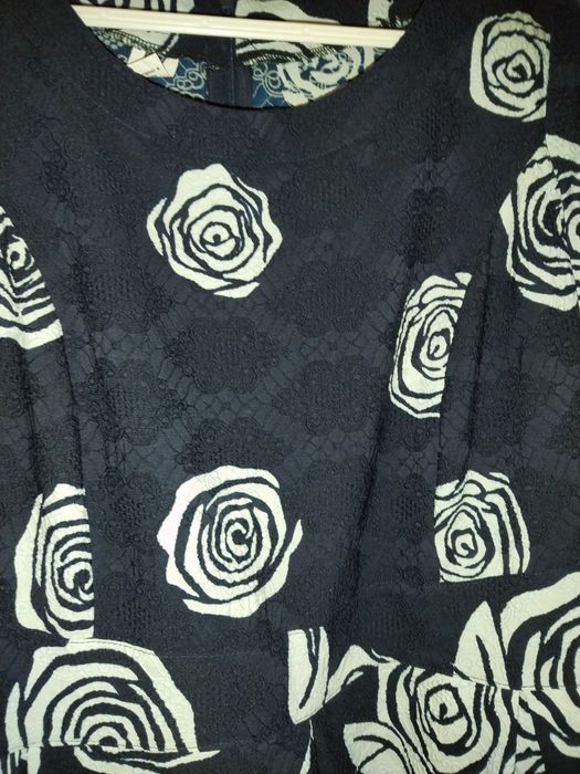 Лятна  рокля  с къс ръкав