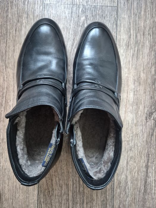 Продам зимние полуботинки