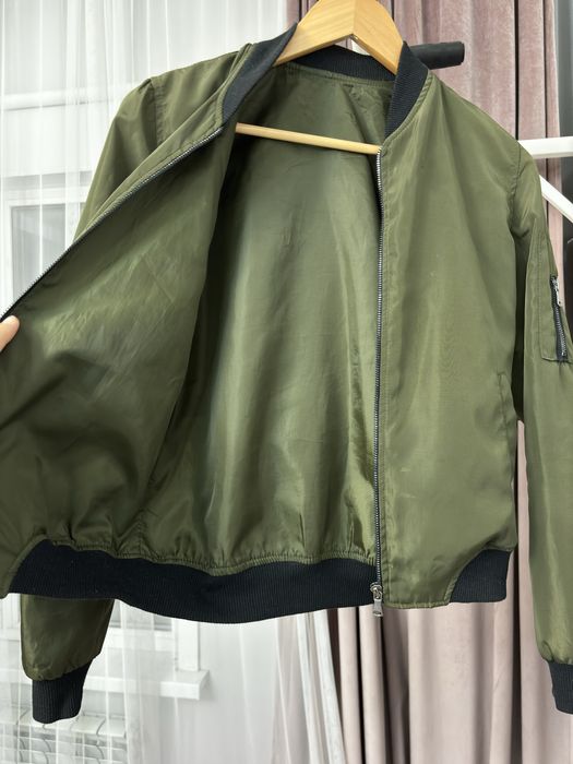 Пиджак , костюм MANGO . Бомбер