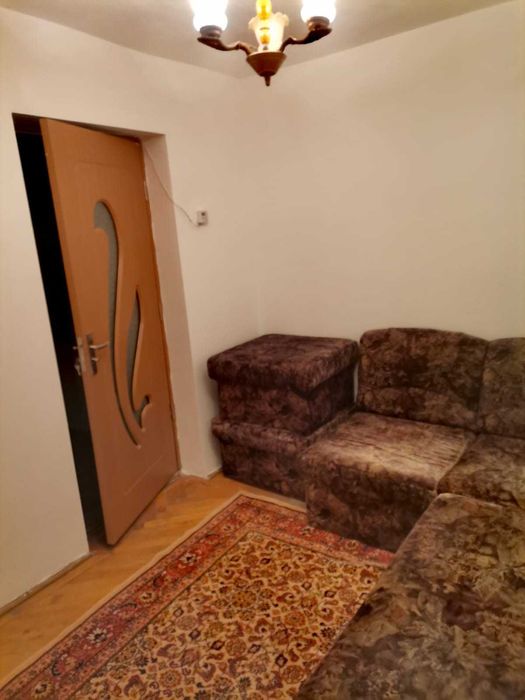 Apartament 3 camere de inchiriat