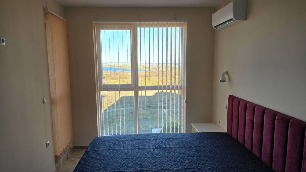 Дава се под наем Тристаен апартамент в Бургас, Меден рудник - зона Д - 88 кв.м за 612 € - Снимка #3