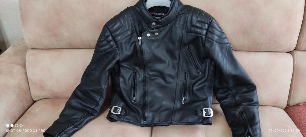 Кожено мото яке дамско