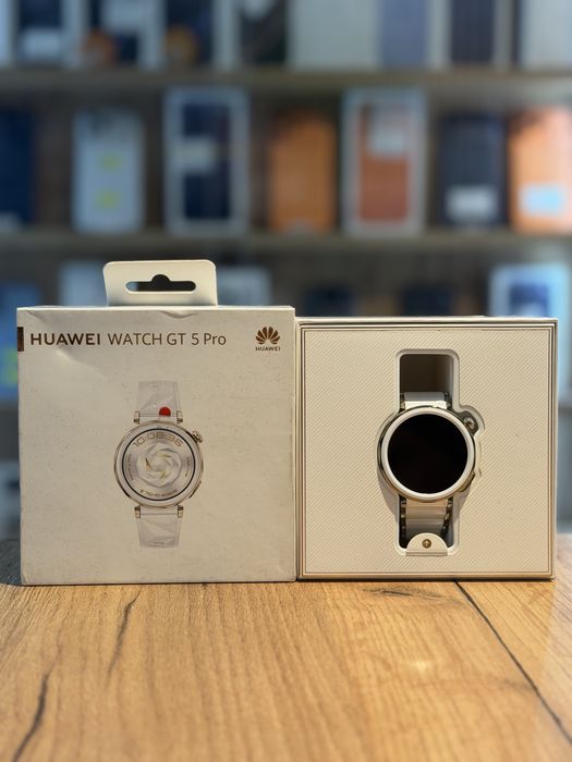 Huawei Watch Gt5 Pro 42mm WHITE/Garantie 12 luni @atsgsm.ro