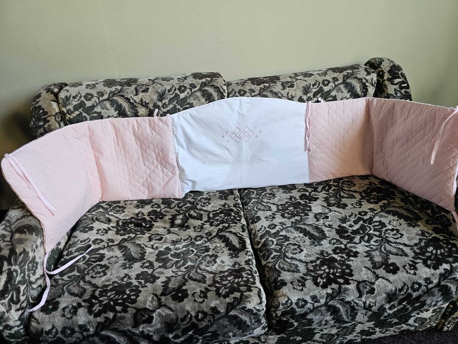 Set lenjerie pătuț cu apărători laterale pat și plapumă