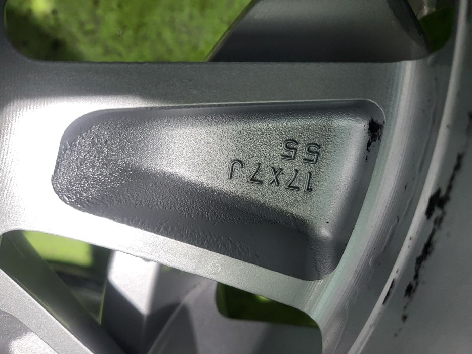 17 5x114.3 Subaru лети джанти 5х114.3 субару