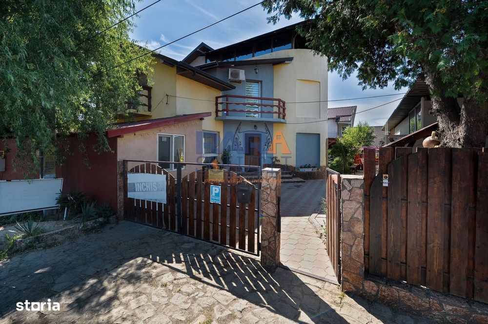 Vilă din cărămidă cu 4 dormitoare și 3 băi