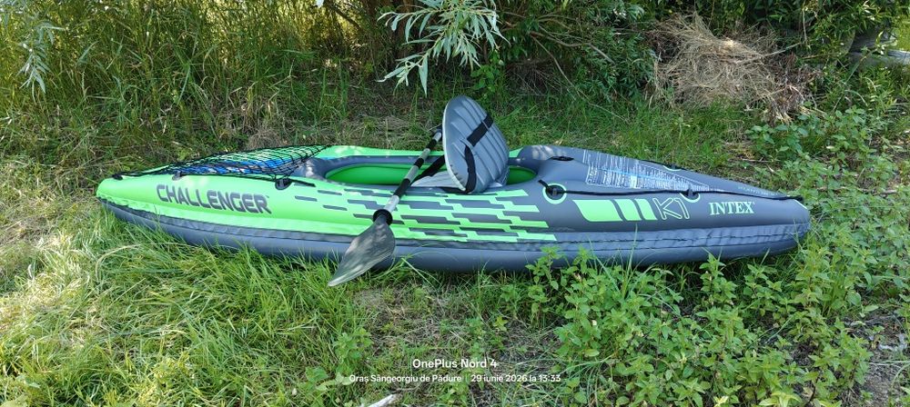 Caiac gonflabil Intex Challenger K1 pompa + vasle incluse, 2.74m x 76cm