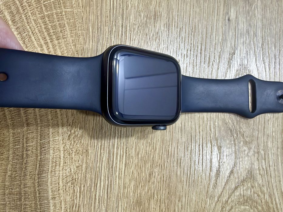 Apple watch SE 44 мм
