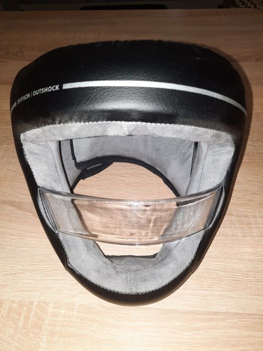 Cască de protecție arte martiale.  NOU