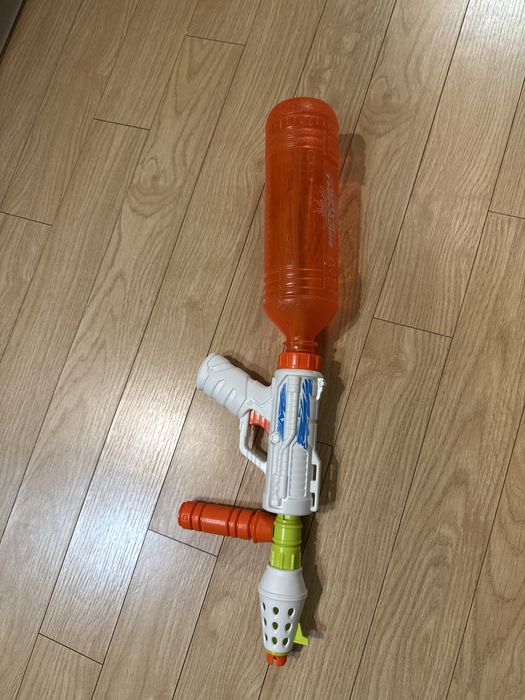 Продам водяной бластер Wave Thrower