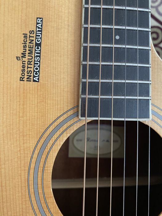 Гитара :Rosen Acoustic