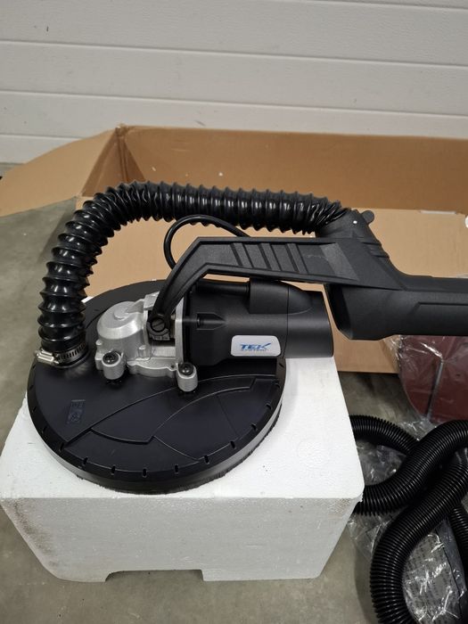 Girafa de slefuit glet profesională extensibila TeK System 710W ,3,5kg