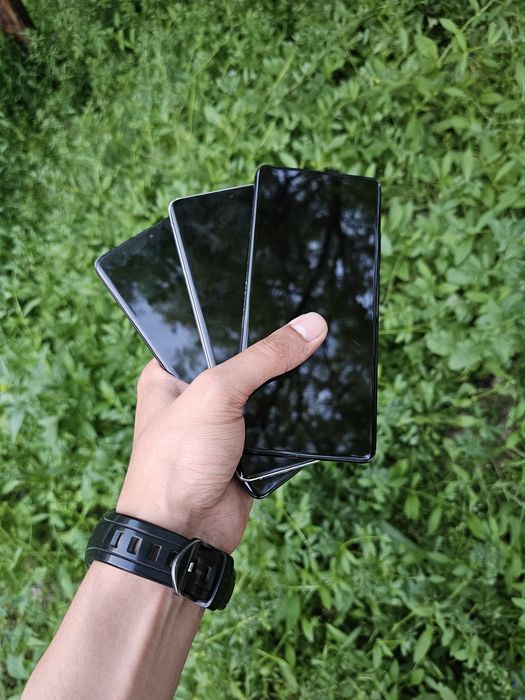 Samsung Galaxy S21 Ultra 5G. Black/Silver 12/256 GB. Ime bilan