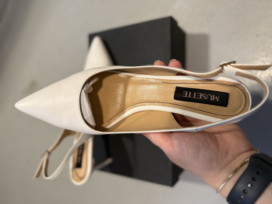 Pantofi Musette albi, piele, 40
