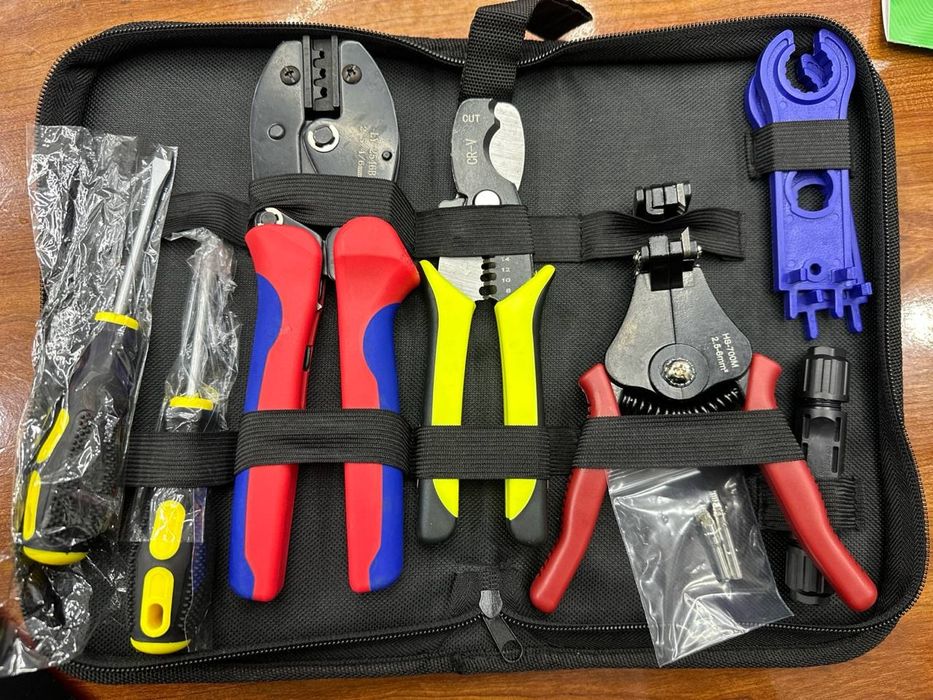 Solar panel's tool box