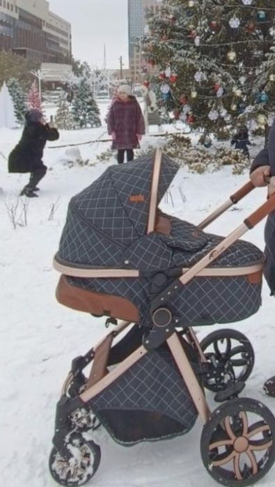 Продам коляску зима-лето