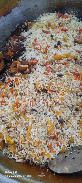 . Туристларга хизмат курсатамиз.