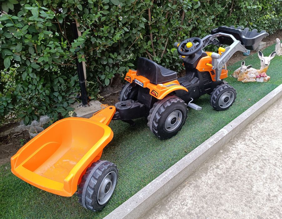 Детски трактор с ремарке