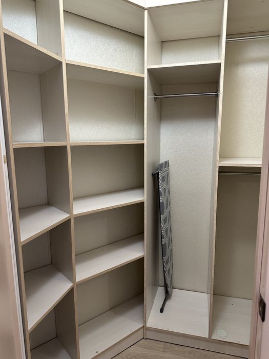 Продам квартиру шахтеров 60