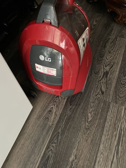 Продам пылесос корея