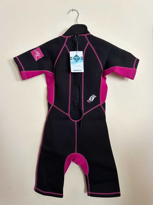 Детски неопрен Two bare feet чисто нов