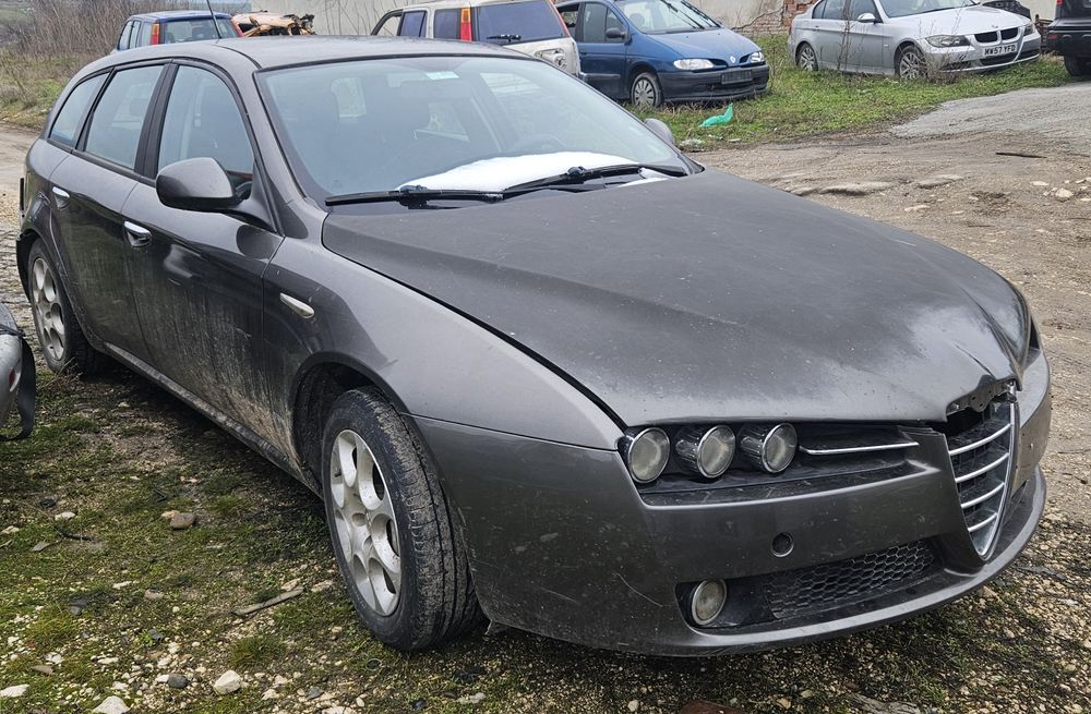 Алфа Ромео 159 1.9 JTD на части Alfa Romeo 1.9 jtd 150ks na chasti