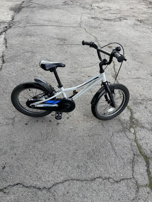 Детсцмй велосипед  GIANT  Animator