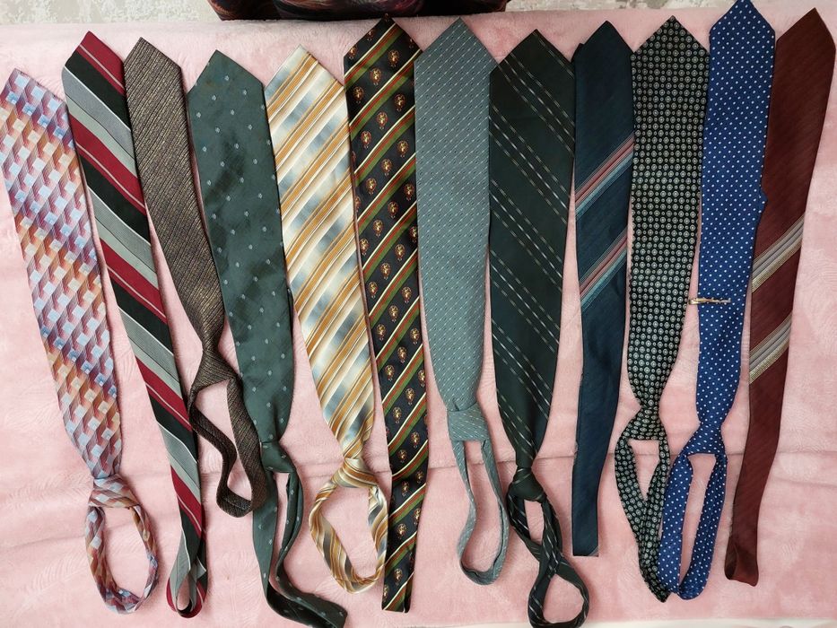 Галстуки мужские