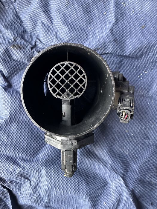 Дебитомер Bosch Mercedes W211 E220 CDI 150 к.с.