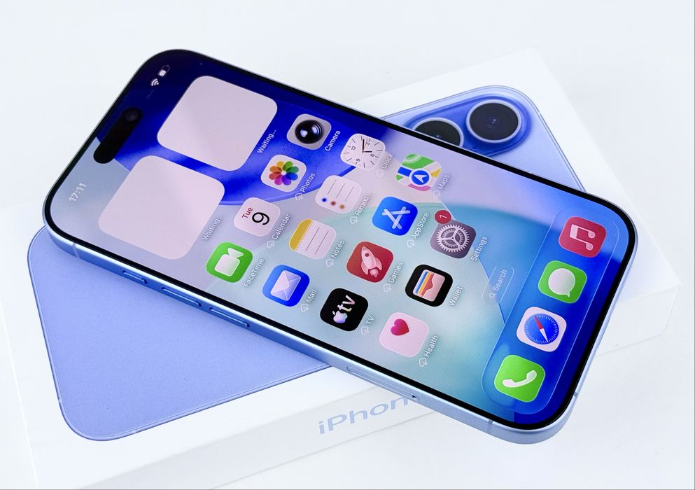 НОВ! Apple iPhone 17 256GB Mist Blue Гаранция!