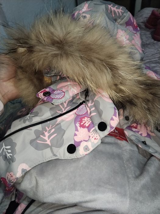 Зимний комбинезон для девочки