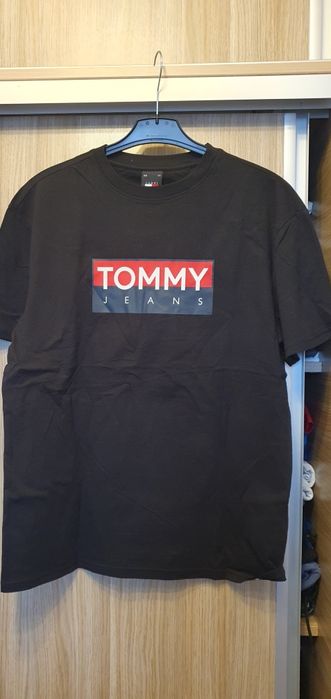 Vand tricou Tommy Hilfiger
