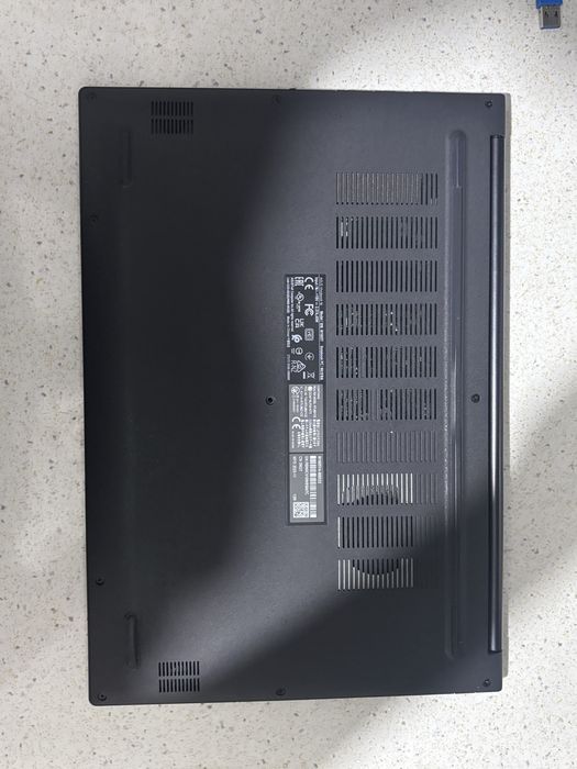 Asus  Продаю Срочно Торг Есть