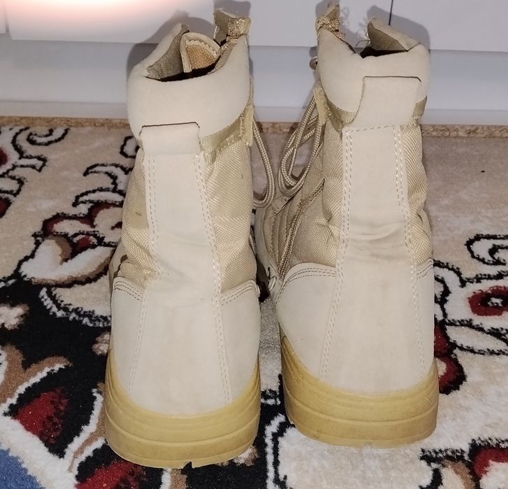 Берцы военные 43–44 (45 по маркировке) |