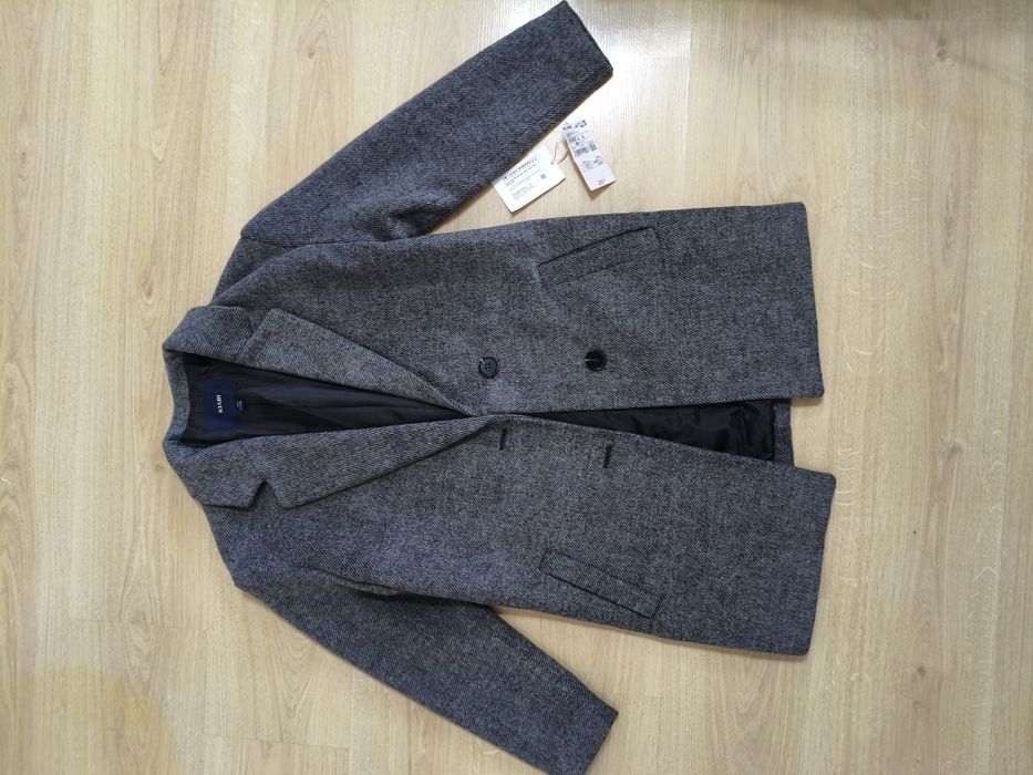 Продаётся-пальто;