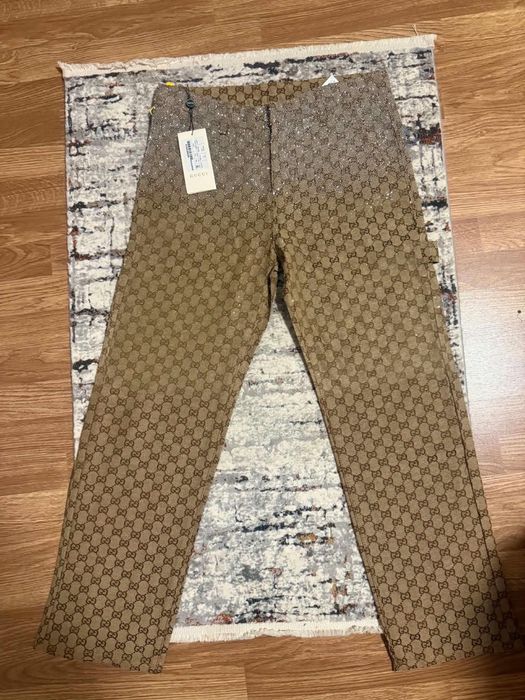 Compleu Gucci marime M/L