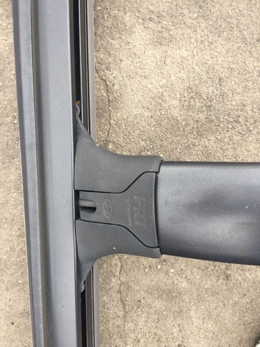 H Satna fe 2007 щеки таван