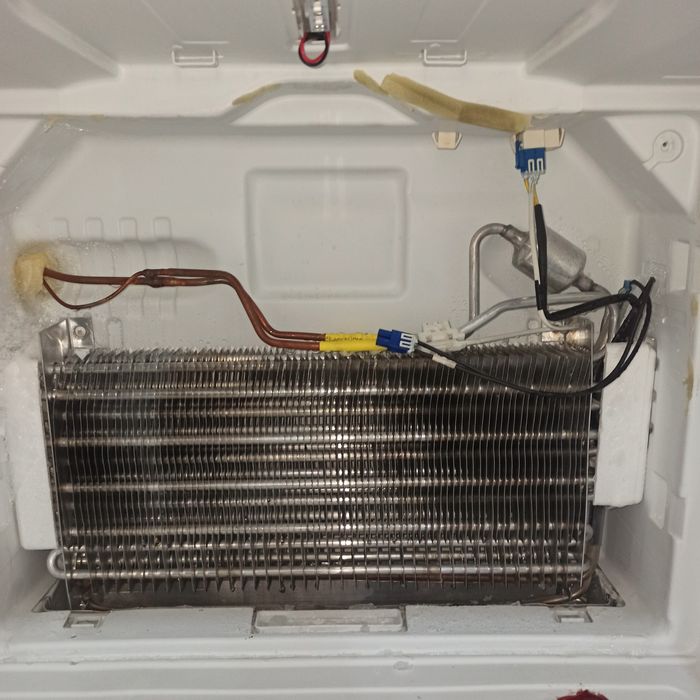 Ремонт и заправка холодильника