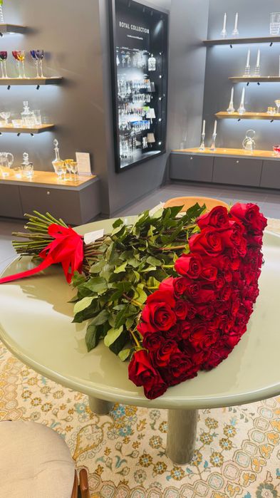 Букет 101 метровая Роза