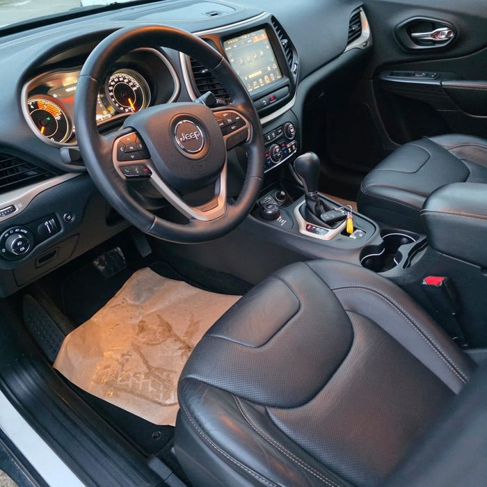 Jeep Cherokee Euro 6 2016 200 cp  Automat nr valabile