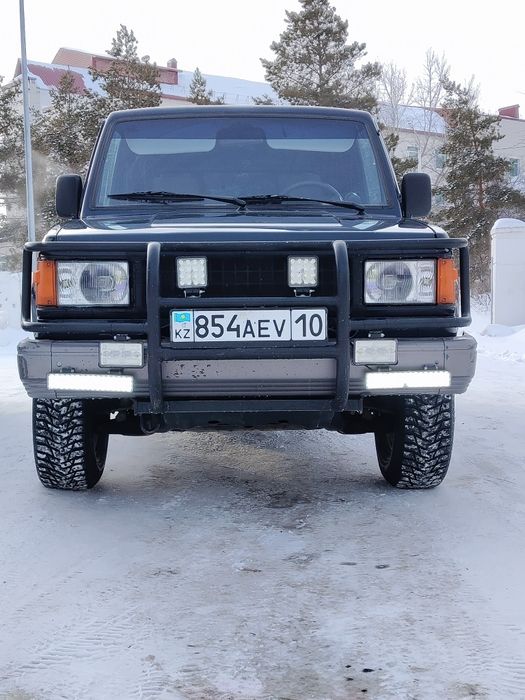 Продам срочно джип ISUZU troper