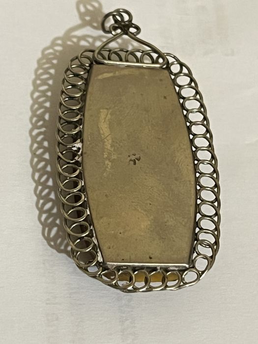 Medalion de chihlimbar pandantiv superb pt cadou